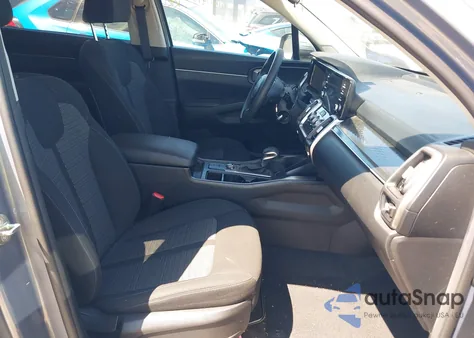 2023 Kia Sorento Lx z USA, uszkodzony, nr VIN 5XYRG4LC0PG197546